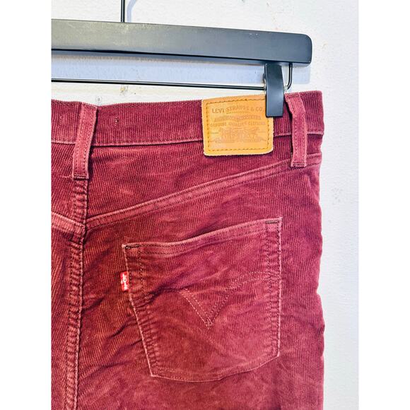 Levi's Red Maroon Denim Style High-Waisted Ribcage Ankle Jeans Size W32 L27 - Picture 8 of 16